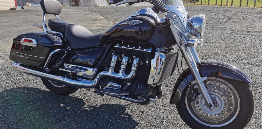 Triumph rocket III touring